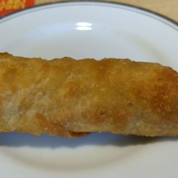 Rose Garden - The traditional but light egg roll. No oil pool on the plate. - Chinese Near Me - Alachua, Florida Rose Garden - The traditional but light egg roll. No oil pool on the plate. - Chinese Near Me - Alachua, Florida