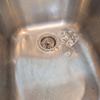 V & S Management Services - This is how they left the kitchen sink, it wasn't even cleaned - Damage Restoration Near Me - Artesia, California V & S Management Services - This is how they left the kitchen sink, it wasn't even cleaned - Damage Restoration Near Me - Artesia, California