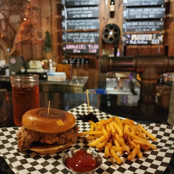 Upcider - Chicken sandwich, fries, and cider - Gastropubs Near Me - San Francisco, California