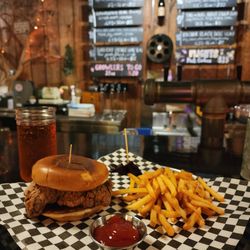 Upcider - Chicken sandwich, fries, and cider