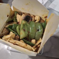 Hai San Chinese Restaurant - Curry chicken