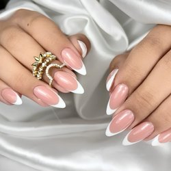 Finger Tips Nail Salon