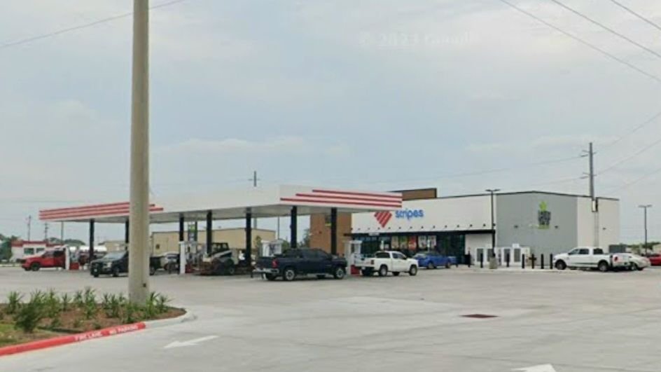 STRIPES 1210 E Monte Cristo Rd, Edinburg, Texas Gas Stations