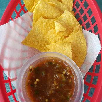 Valley Cafe - Complementary chips and salsa - Cafes Near Me - Hatch, New Mexico