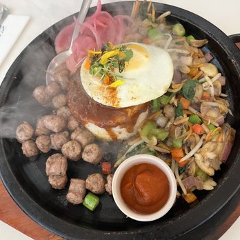 Sweet Maple - Sizzling plate - Breakfast & Brunch Near Me - Cupertino, California