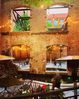 Bookbinder's Seafood & Steakhouse by null