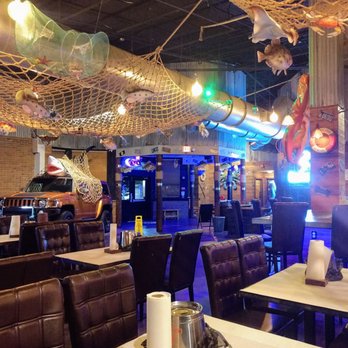 Crafty Crab - Nice seafood style decor - Seafood Near Me - Orlando, Florida