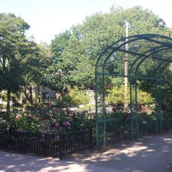 Winthrop Square/Minot Rose Garden