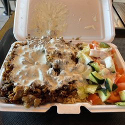 Halal Street Food - Chicken/lamb with rice portion