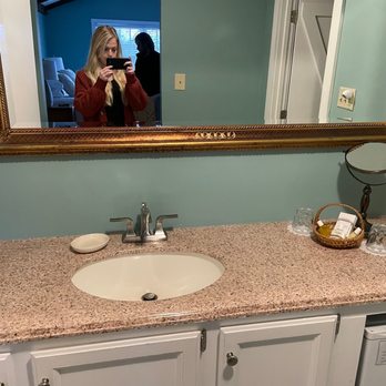 Chesterfield Inn - Hotels Near Me - West Chesterfield, New Hampshire Chesterfield Inn - Hotels Near Me - West Chesterfield, New Hampshire