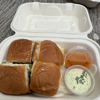 Community Goods - Breakfast Sliders with Bacon & Avocado - Coffee & Tea Near Me - Los Angeles, California Community Goods - Breakfast Sliders with Bacon & Avocado - Coffee & Tea Near Me - Los Angeles, California
