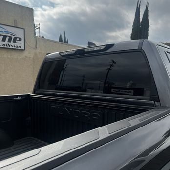 SAS Elite Tint - Vehicle Wraps Near Me - Van Nuys, California SAS Elite Tint - Vehicle Wraps Near Me - Van Nuys, California