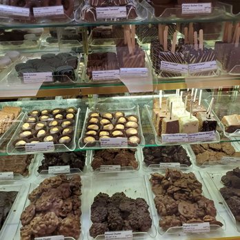Kilwins - Candy and fudge - Ice Cream & Frozen Yogurt Near Me - Annapolis, Maryland