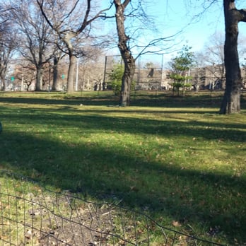 Queensbridge Park - Parks Near Me - Long Island City, New York