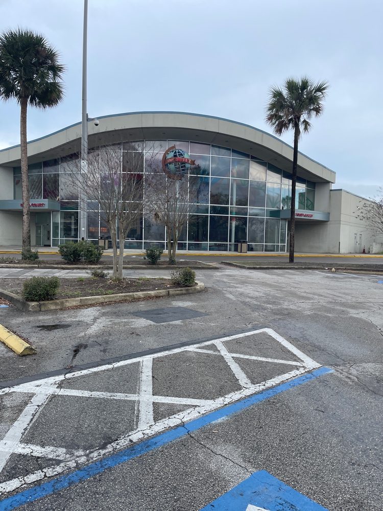 Regency Square Mall Image