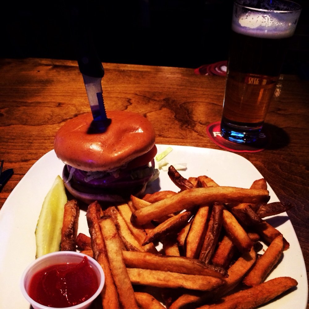 Table Forty4 - All American burger - American Near Me - Toledo, Ohio