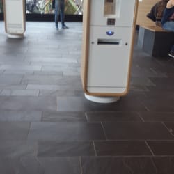 Gemeente Haarlem - Self check in counters