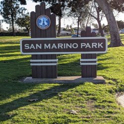 San Marino Park - Sign
