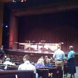 Large xylophone ... 25 minutes to curtain time for Peter and the Wolf!