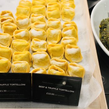 Harrods - Truffling - Department Stores Near Me - London, XGL