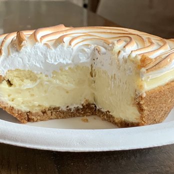 Bakery San Juan - Mini Key Lime Pie - Bakeries Near Me - Friday Harbor, Washington