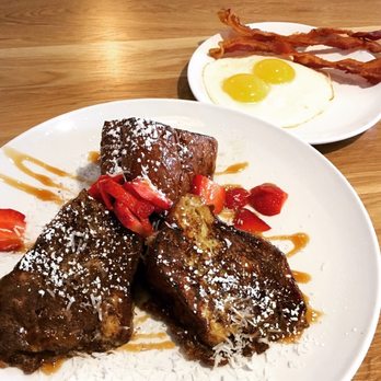 Broken Yolk Cafe - Hawaiian French Toast combo - American Near Me - Glendora, California