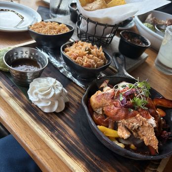 Sol Agave - Chicken fajitas - New Mexican Cuisine Near Me - Santa Monica, California Sol Agave - Chicken fajitas - New Mexican Cuisine Near Me - Santa Monica, California