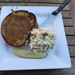 Pastrami Reuben