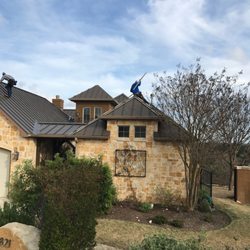 Pyramid Roofing & Construction
