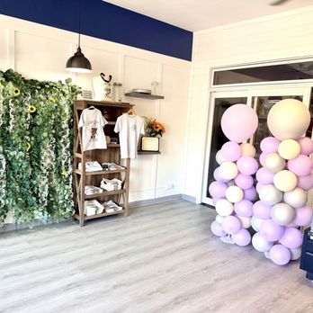 Ashley Wong Sweets - Bakeries Near Me - Fremont, California