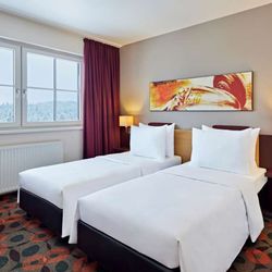 Lindner Hotel Eifeldorf Grüne Hölle Nürburgring - Guest Room