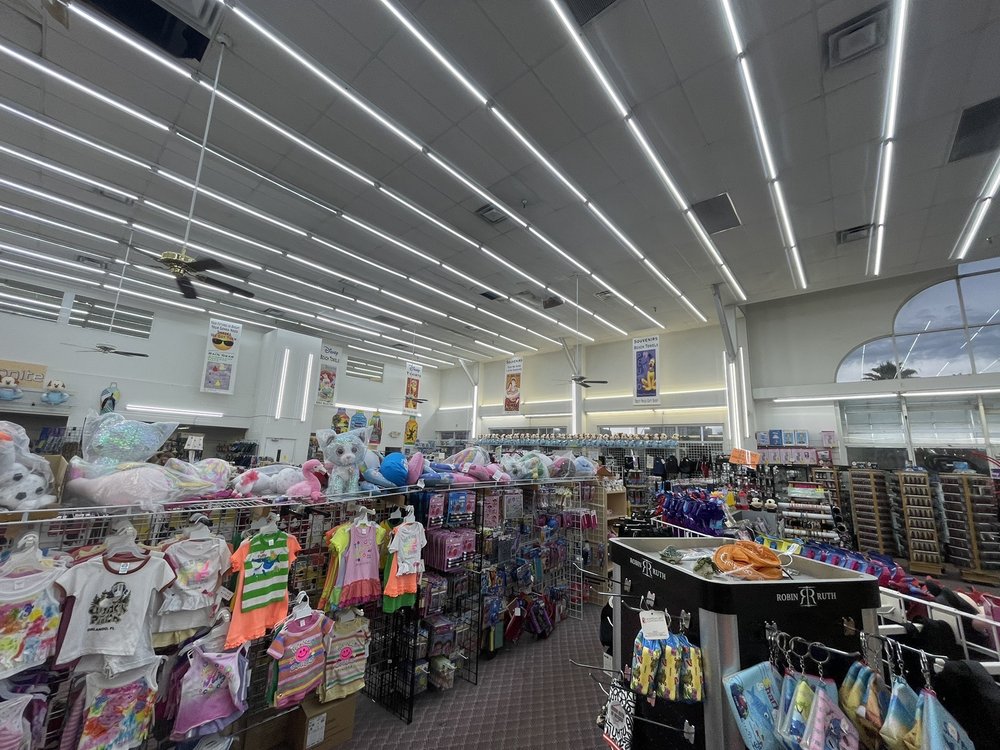 GIFTLAND SOUVENIRS Updated August 2024 22 Reviews 12805 Apopka