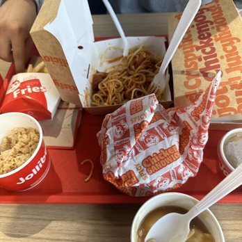 Jollibee - Mashed potatoes, spaghetti, adobe rice, chicken sandwich, fries - Chicken Shop Near Me - Alexandria, Virginia