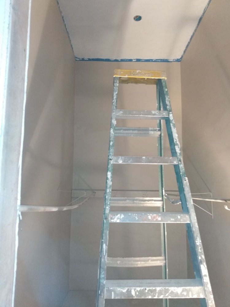 Slide of Williams Building Renovation and handyman