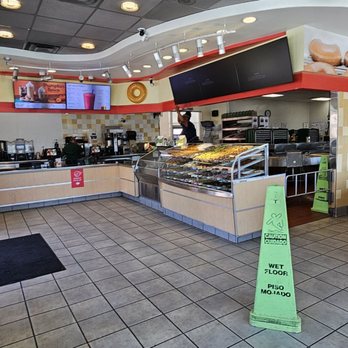 Krispy Kreme - Donuts Near Me - Los Angeles, California Krispy Kreme - Donuts Near Me - Los Angeles, California