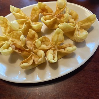 Fortune Noodle House - A12 Crab Rangoon (6) - Chinese Near Me - Cincinnati, Ohio Fortune Noodle House - A12 Crab Rangoon (6) - Chinese Near Me - Cincinnati, Ohio