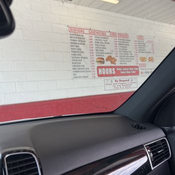 Smitty's Better-Burger - Order and receive your order from your car. Good old fashioned service and delivery. Ample parking to eat in your car if you want. - American Near Me - Hampton, Virginia
