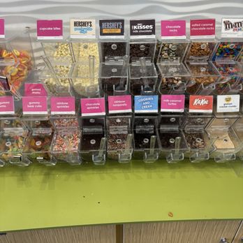 Menchie's Frozen Yogurt - All the toppings - Ice Cream & Frozen Yogurt Near Me - Gainesville, Florida