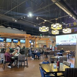 Fire Rock Navajo Casino - The Cheii restaurant. Nice open area. Very clean.