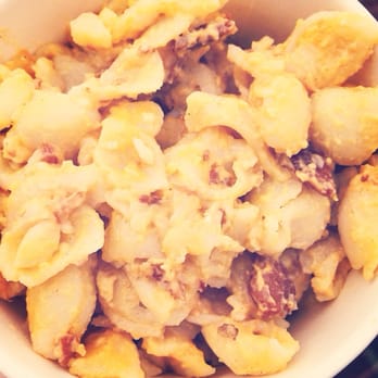Forecastle - Mac and cheese from ValuMarket booth - Festivals Near Me - Louisville, Kentucky