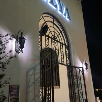 Ilya Restaurant - Mediterranean Near Me - San Clemente, California