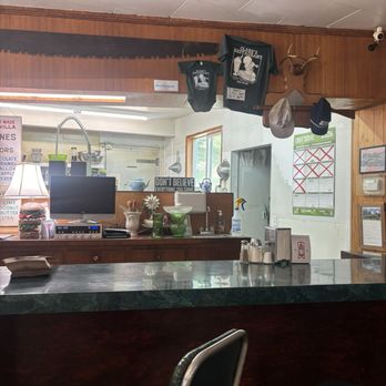 Clarks Restaurant - Burgers Near Me - Artic, Washington Clarks Restaurant - Burgers Near Me - Artic, Washington