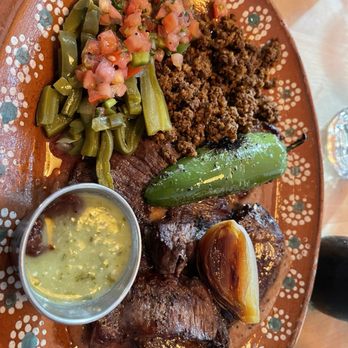 Maiz Molino - Carne Asada with Nopal salad - Mexican Near Me - Seattle, Washington Maiz Molino - Carne Asada with Nopal salad - Mexican Near Me - Seattle, Washington