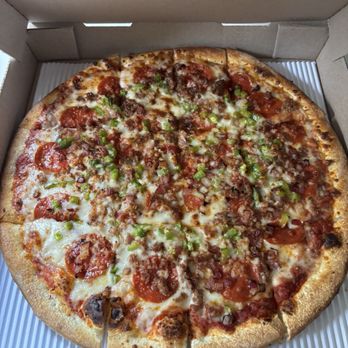 Two Mamas' Gourmet Pizzeria - Medium thin crust pizza - Pizza Near Me - Prescott, Arizona Two Mamas' Gourmet Pizzeria - Medium thin crust pizza - Pizza Near Me - Prescott, Arizona