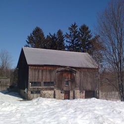 Lazy Dayz Bed & Breakfast - Event venue barn. They host weddings, etc. here.