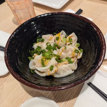 Dumpling Bar - Spicy chicken wontons - Chinese Near Me - Encinitas, California