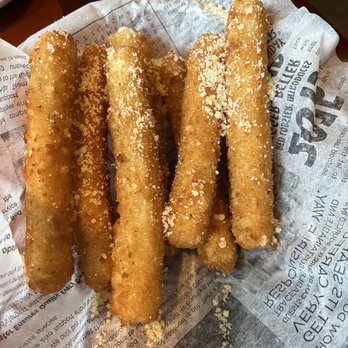 Red Lobster - Mozzarella Cheesesticks - Seafood Near Me - Omaha, Nebraska