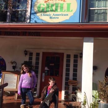 Sunset Grill - Our visit Nov 2014 - American Near Me - Fredericksburg, Texas