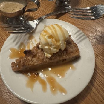 Hungry Hunter Steakhouse - Pumpkin crisp - Steakhouses Near Me - Bakersfield, California Hungry Hunter Steakhouse - Pumpkin crisp - Steakhouses Near Me - Bakersfield, California
