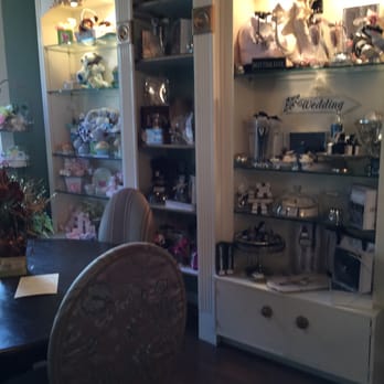 Le Chocolat Du Bouchard - Chocolatiers & Shops Near Me - Naperville, Illinois